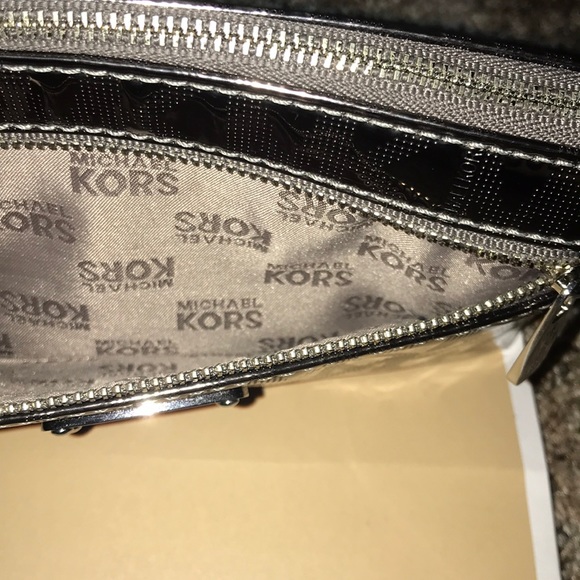 Michael Kors Clutch/Wristlet - Picture 4 of 6